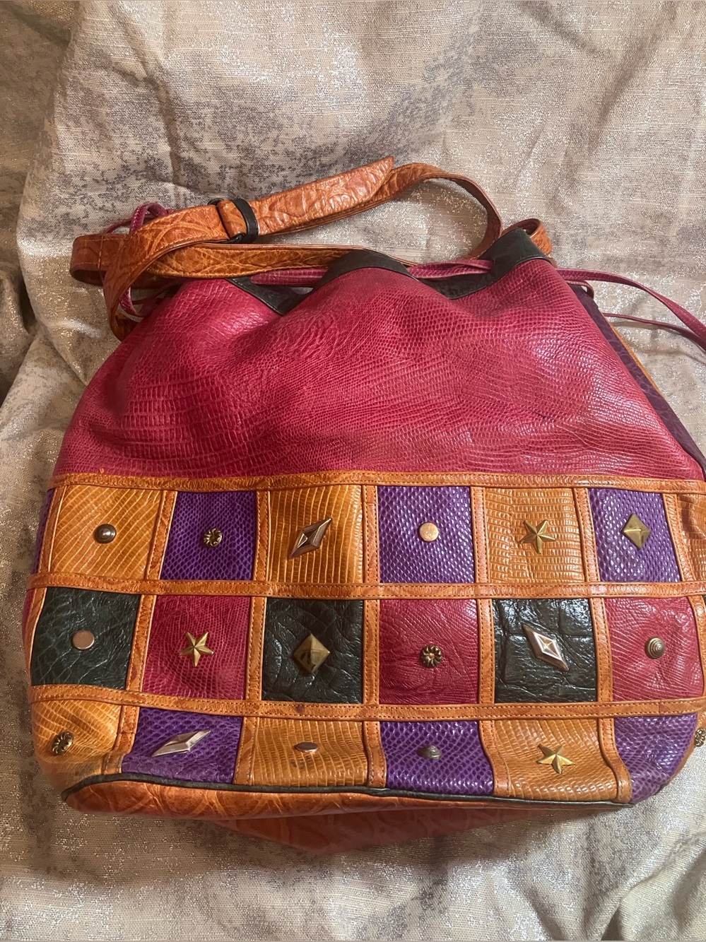 Sharif 90s Vintage Leather bucket bag